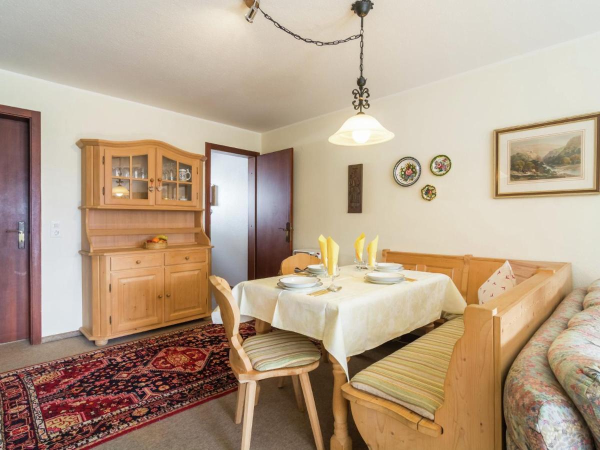 Quaint Apartment With Sauna In Riezlern Exteriör bild