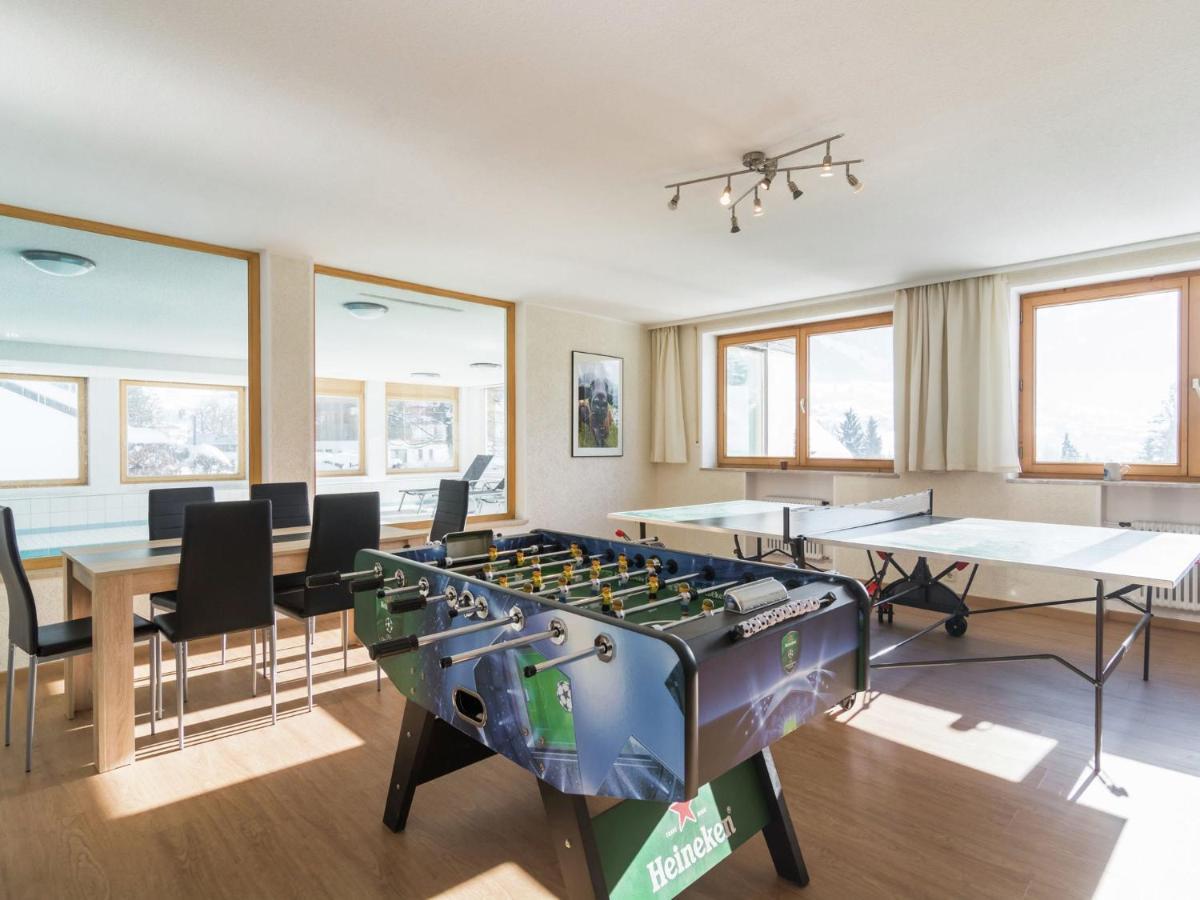 Quaint Apartment With Sauna In Riezlern Exteriör bild