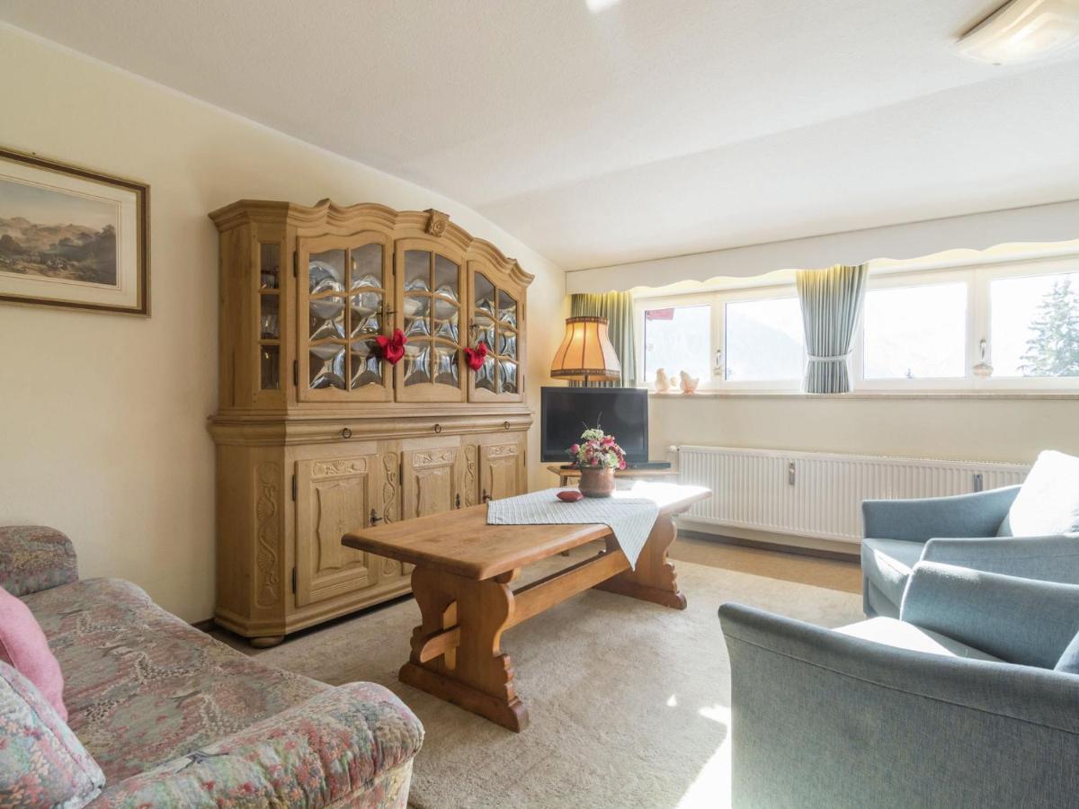 Quaint Apartment With Sauna In Riezlern Exteriör bild