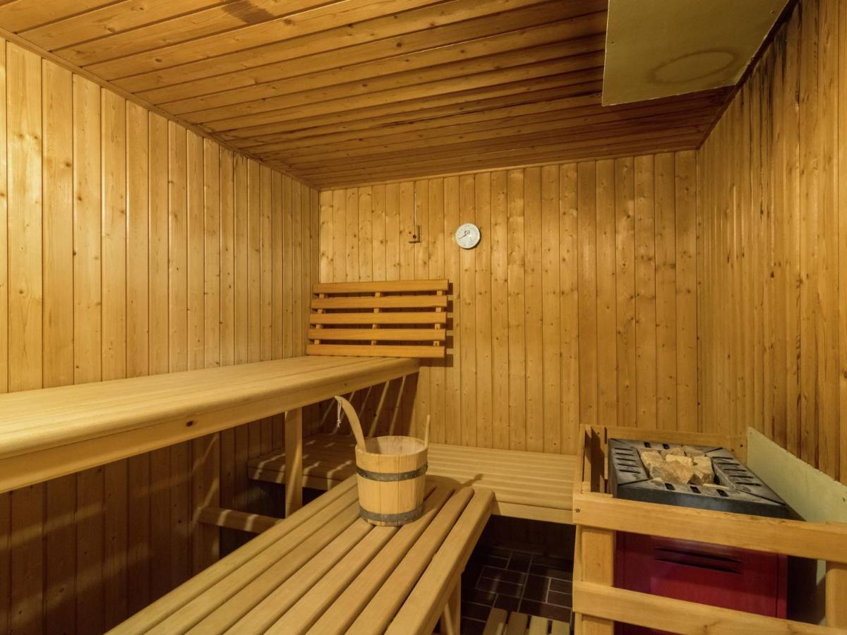 Quaint Apartment With Sauna In Riezlern Exteriör bild